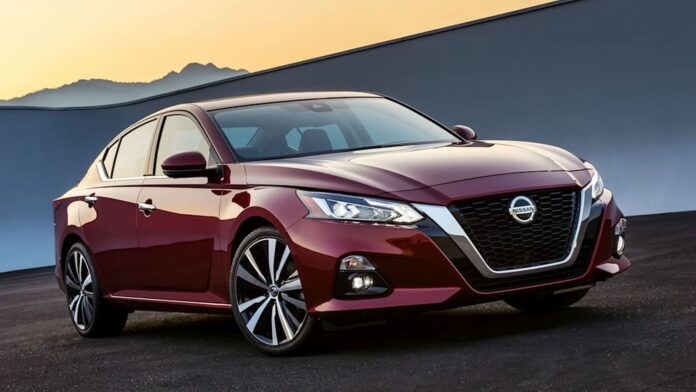 Explore Nissan Altima - Features, Models, Price Range and More